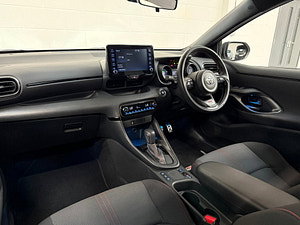 Toyota Yaris thumbnail