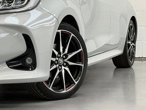 Toyota Yaris thumbnail