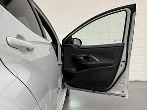 Toyota Yaris thumbnail