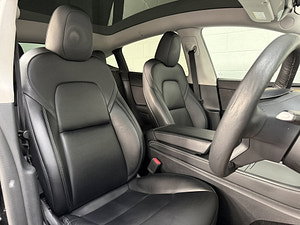 Tesla Model Y thumbnail