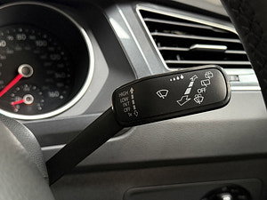 Volkswagen Tiguan thumbnail
