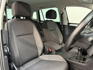 Volkswagen Tiguan thumbnail