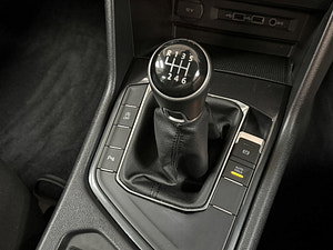 Volkswagen Tiguan thumbnail