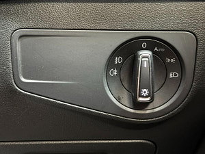Volkswagen Tiguan thumbnail