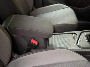 Volkswagen Tiguan thumbnail