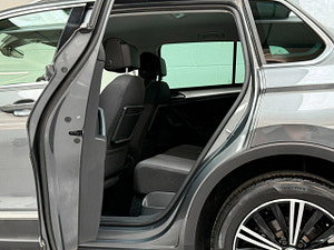 Volkswagen Tiguan thumbnail