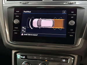 Volkswagen Tiguan thumbnail