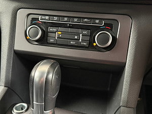 Volkswagen Amarok thumbnail