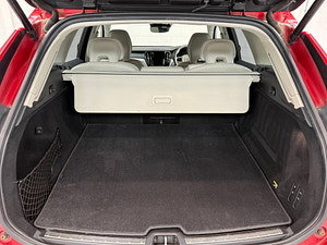 Volvo XC60 thumbnail