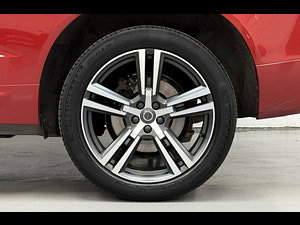 Volvo XC60 thumbnail