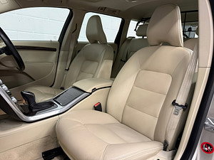 Volvo XC70 thumbnail