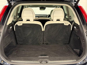 Volvo XC90 thumbnail