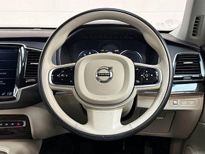 Volvo XC90 thumbnail