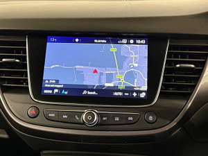 Vauxhall Crossland X thumbnail