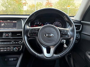 Kia Optima thumbnail