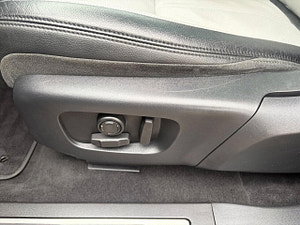 Land Rover Range Rover Evoque thumbnail