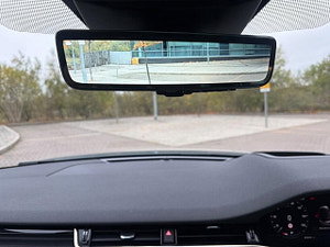 Land Rover Range Rover Evoque thumbnail