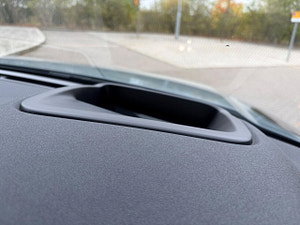 Land Rover Range Rover Evoque thumbnail