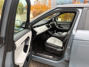 Land Rover Range Rover Evoque thumbnail