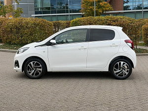 Peugeot 108 thumbnail