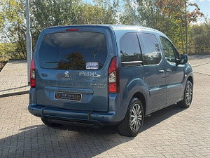 Peugeot Partner Tepee thumbnail