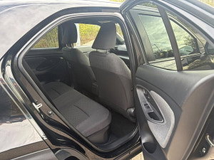 Toyota Yaris Cross thumbnail