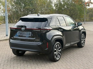 Toyota Yaris Cross thumbnail
