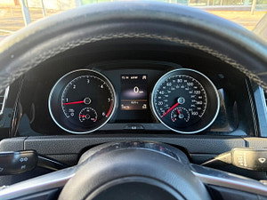 Volkswagen Golf thumbnail