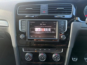 Volkswagen Golf thumbnail