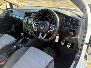 Volkswagen Golf thumbnail