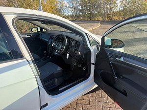 Volkswagen Golf thumbnail