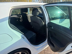 Volkswagen Golf thumbnail