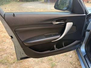 BMW 1 Series thumbnail