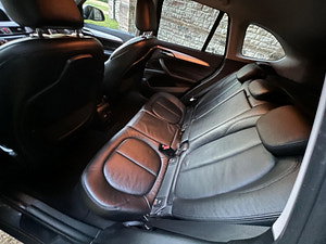 BMW X1 thumbnail