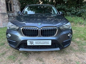 BMW X1 thumbnail