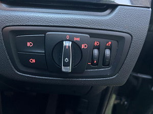 BMW X1 thumbnail