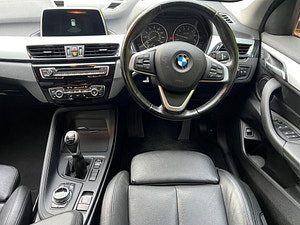 BMW X1 thumbnail