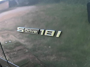 BMW X1 thumbnail