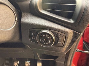 Ford EcoSport thumbnail