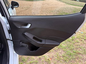Ford Fiesta thumbnail