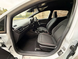 Ford Fiesta thumbnail