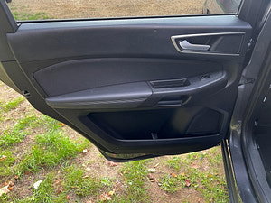 Ford S-Max thumbnail
