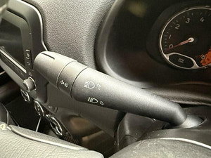 Jeep Renegade thumbnail
