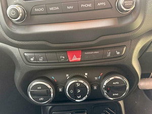 Jeep Renegade thumbnail