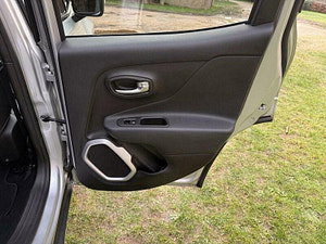 Jeep Renegade thumbnail