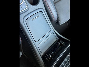 Mercedes-Benz GLA thumbnail