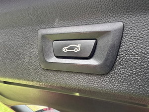 MINI Countryman thumbnail