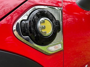 MINI Countryman thumbnail