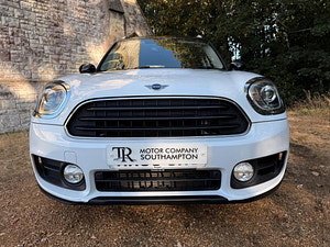 MINI Countryman thumbnail