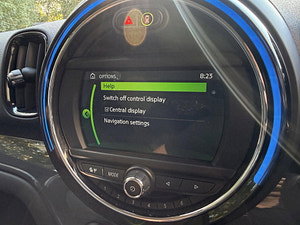 MINI Countryman thumbnail